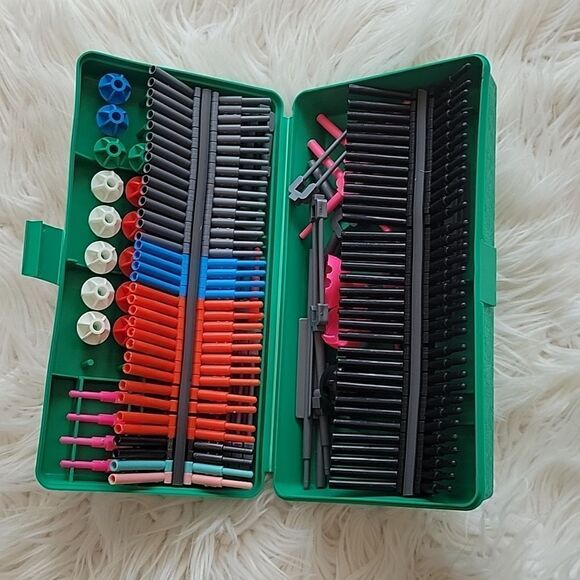 Organic chemistry flexible molecule kit New In Box - Picture 2 of 2